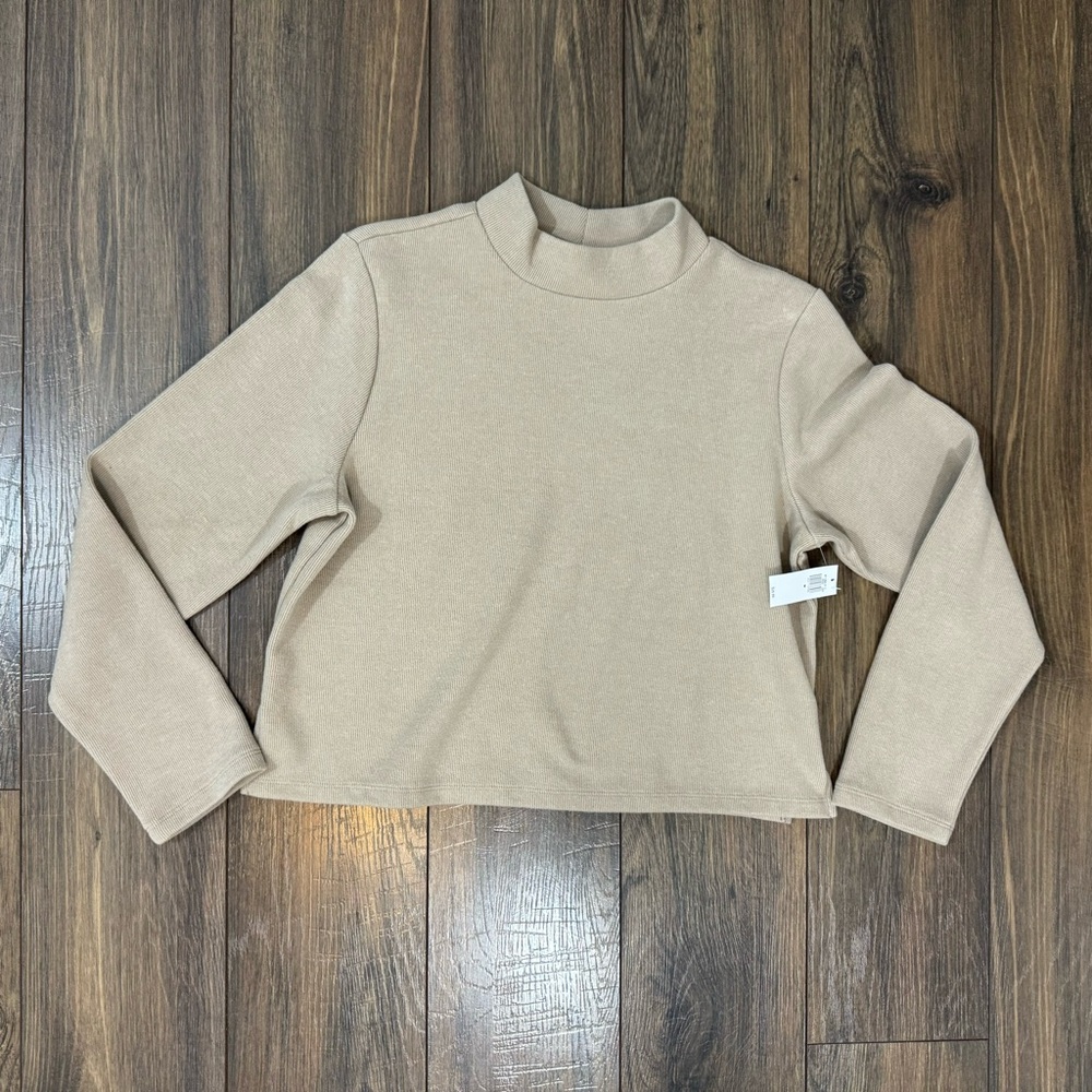Old Navy Women’s Long-sleeve Cropped Sweater